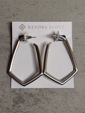Kendra Scott Lonnie Hoop Earrings
